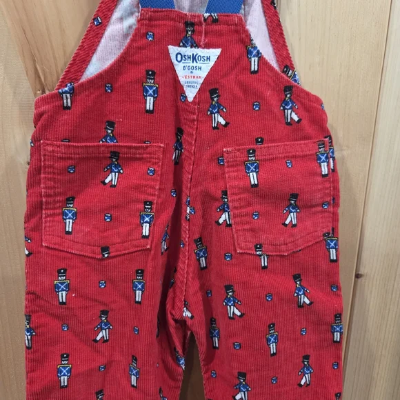 Rare VTG OshKosh B'gosh Red Corduroy Kids Christmas Toy Soldier Overalls - Picture 4 of 7